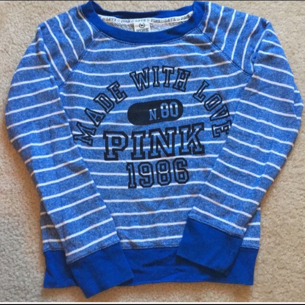 🌌Pink Victoria’s Secret sweater🌌